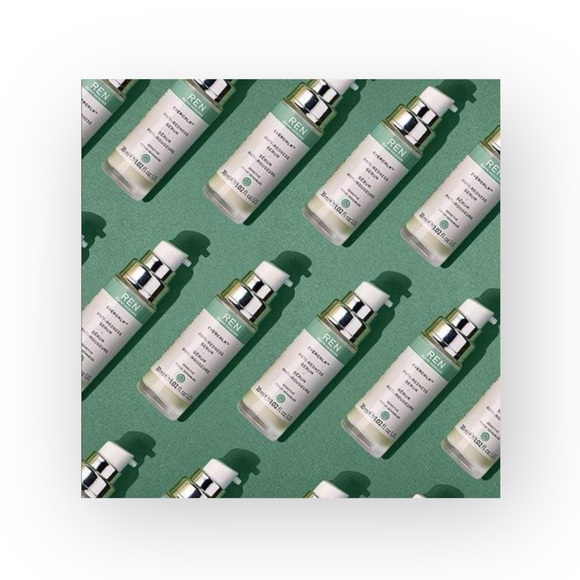 new REN Skincare ㋛ Evercalm ™ Anti-Redness Serum ㋛ Sensitive Skin Forumla ㋛ - Picture 3 of 16